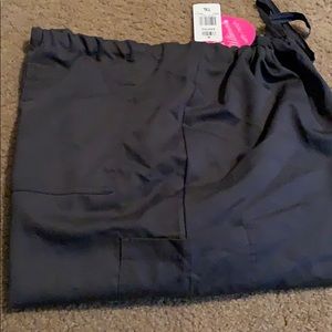 Urbane Ultimate with Stretch Scrubs